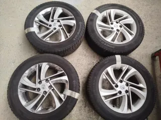 Llantas Nissan Qashqai 215/60 R 17