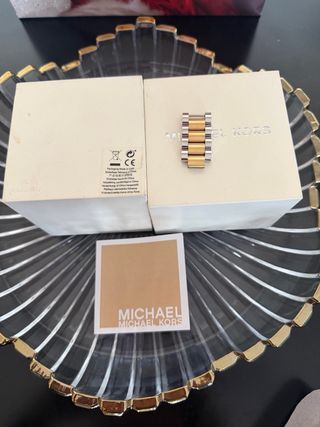 Reloj Michael Kors Cronógrafo Dorado y Plateado