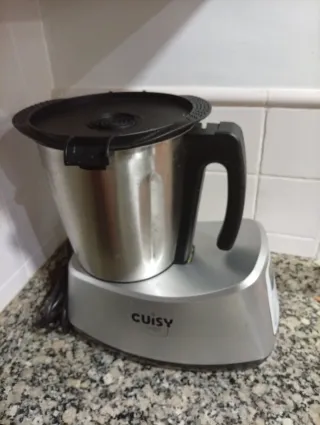 Robot de cocina usado una vez