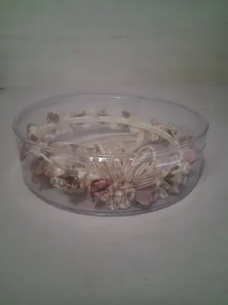 Corona comunión flores olor rosa y blanco