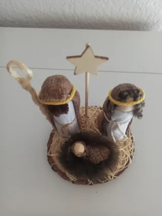 Belén Navideño Madera y Tela
