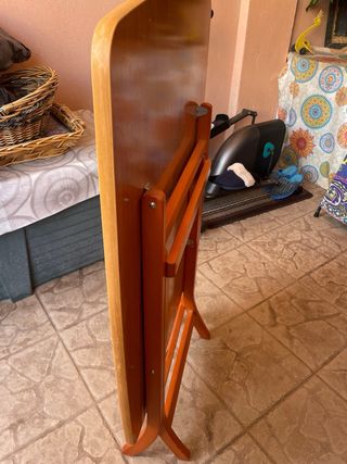 Mesa plegable de madera