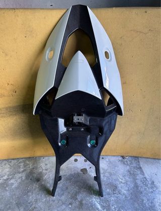 Codone Posteriore in Carbonio BMW HP2