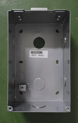 Caja superficie Fermax REF. 9543