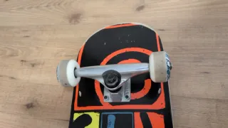 Tabla de skate Cliche