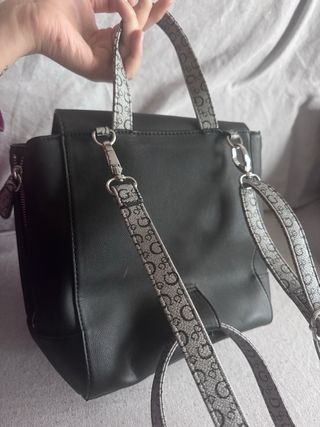 Bolso Mochila Guess Negro Original