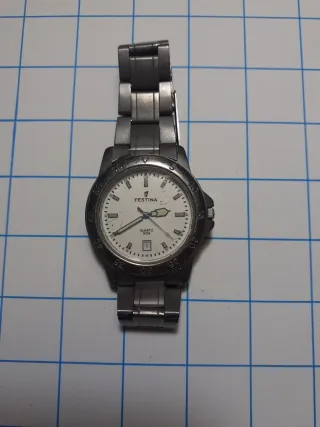 Reloj Festina Titanium. Quartz 50M