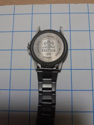 Reloj Festina Titanium. Quartz 50M