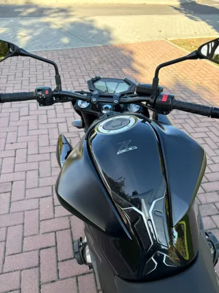 Kawasaki Z800 2015 Negra