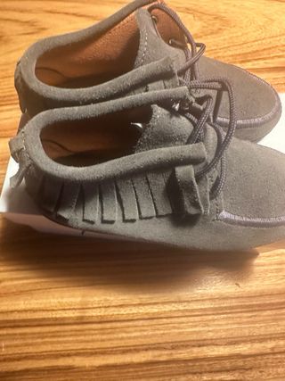 Zapatos niña grises