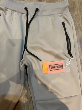 Chándal beige hombre