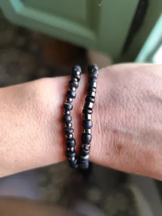 Braccialetti etnici perline neri e argento