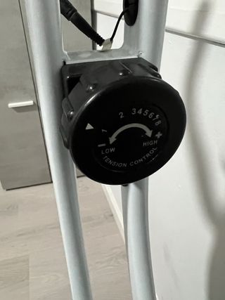 Bicicleta Estática Verde y Blanca