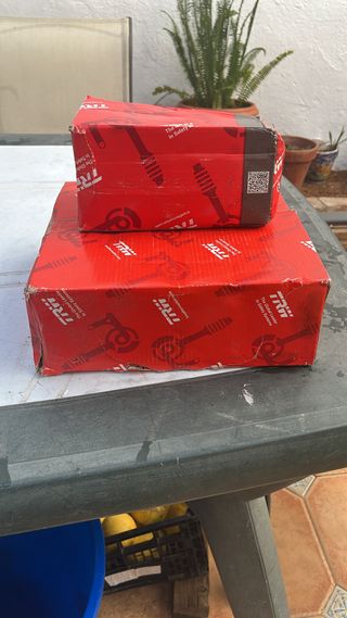 Disco y pastillas TRW delanteras