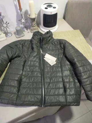 Chaquetón mujer. Verde cacería. Acolchado. XXL