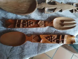 CUCHARAS DE MADERA ANTIGUAS.