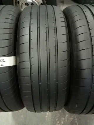 235/55R18 100V Goodyear (dot3322)