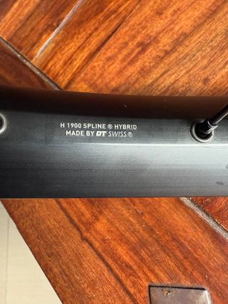 DT Swiss H1900 Hybrid 27.5 Rueda Trasera