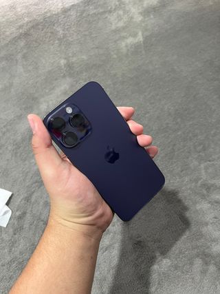 iPhone 14 Pro Max Lila