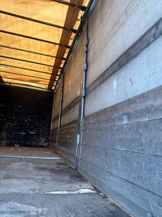 Camión Renault 320 dci