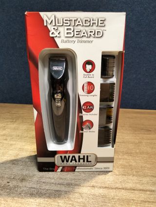 Wahl 5606-508 Cortabarbas Mustache&Beard