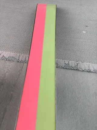 Equipo de esquí: botas y esquís