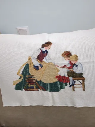 Tapete de punto de cruz hecho a mano , por mi