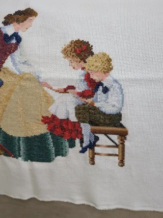 Tapete de punto de cruz hecho a mano , por mi