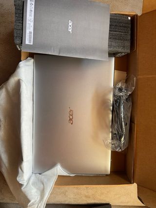 Portátil Acer Aspire Argento