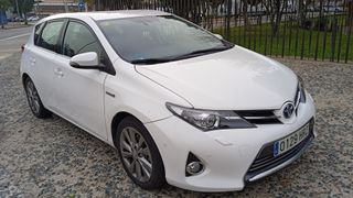 Toyota Auris 1,8 Advance HYBRID