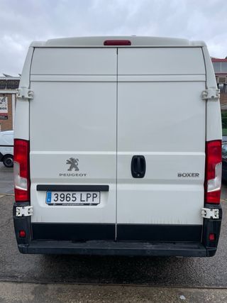 Peugeot Boxer 2021