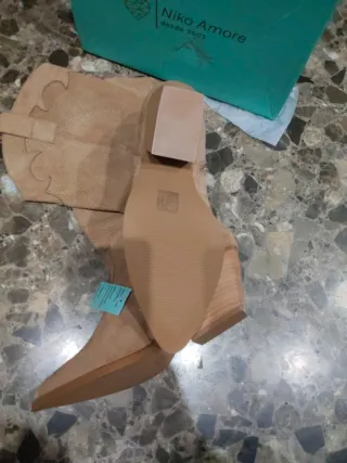 Botas Niko Amore ante marrón sin estrenar