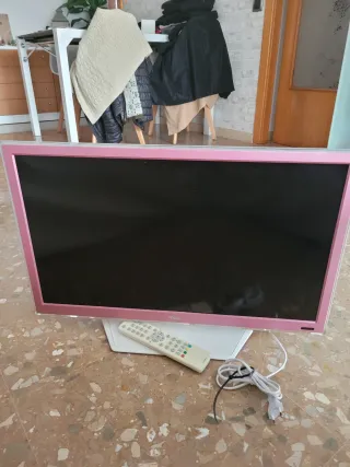 Televisor TCL Rosa