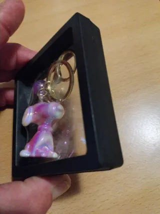 Portachiavi Snoopy con perla viola