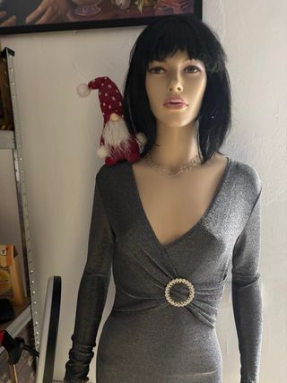 Vestido plateado mangas largas