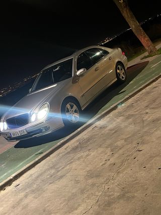 Mercedes-Benz Clase E 2005