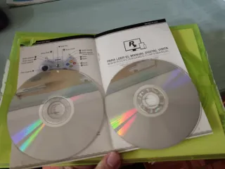 GTA V XBOX360. PERFECTO ESTADO. POSTER