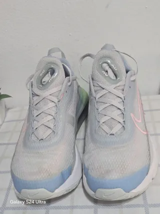 Zapatillas Nike Air Max 2090 Mujer