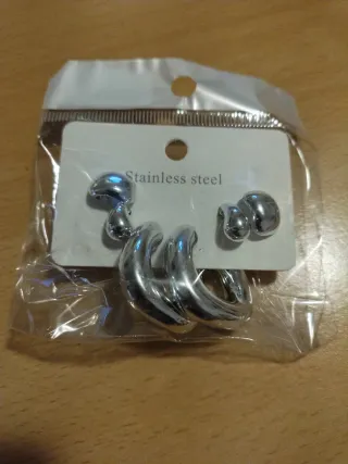 Orecchini in acciaio inossidabile