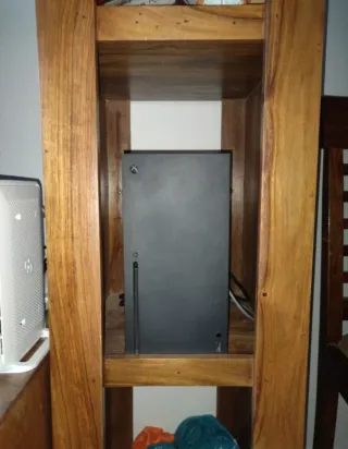 Xbox Series X 1TB + Mando + Dos Juegos