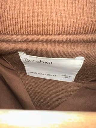Chaqueta Bomber Bershka Talla XS