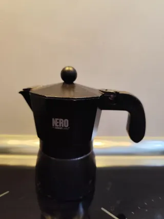 Cafeteras Italianas Cecotec y Nero