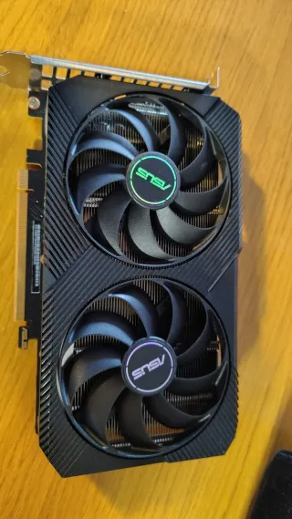 Tarjeta Gráfica AMD Radeon RX 6500 T 4GB