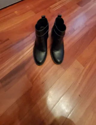 Stivaletti neri