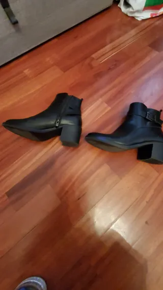 Stivaletti neri