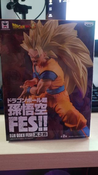 Figura Goku SSJ3 Dragon Ball FES!!