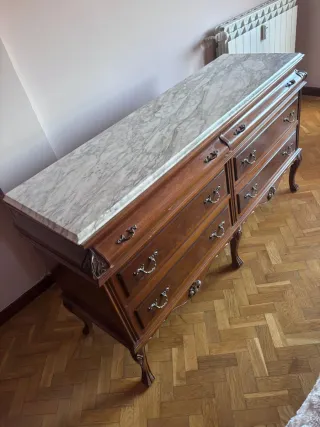 Cómoda y Mesitas de Noche Madera