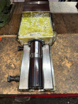 Mordaza Hidráulica Arnold Classic 160