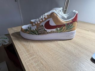 Nike Air Force 1 personalizadas Talla 44. SIN ESTR