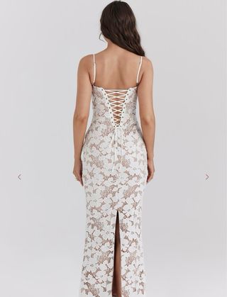 Vestido House of CB blanco encaje